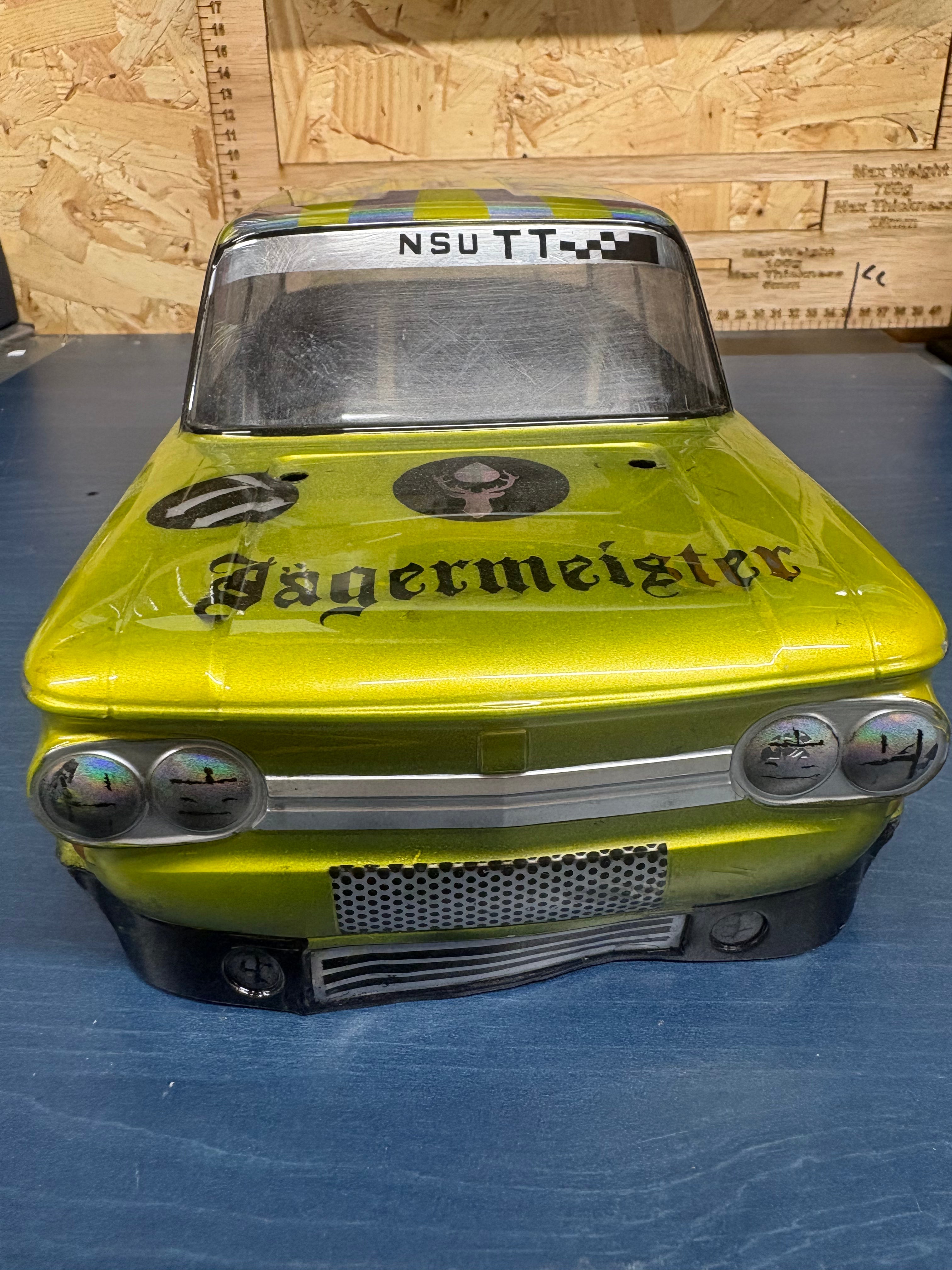 Tamiya M-chassis Long Wheelbase 239mm body NSU airbrushed - good condition