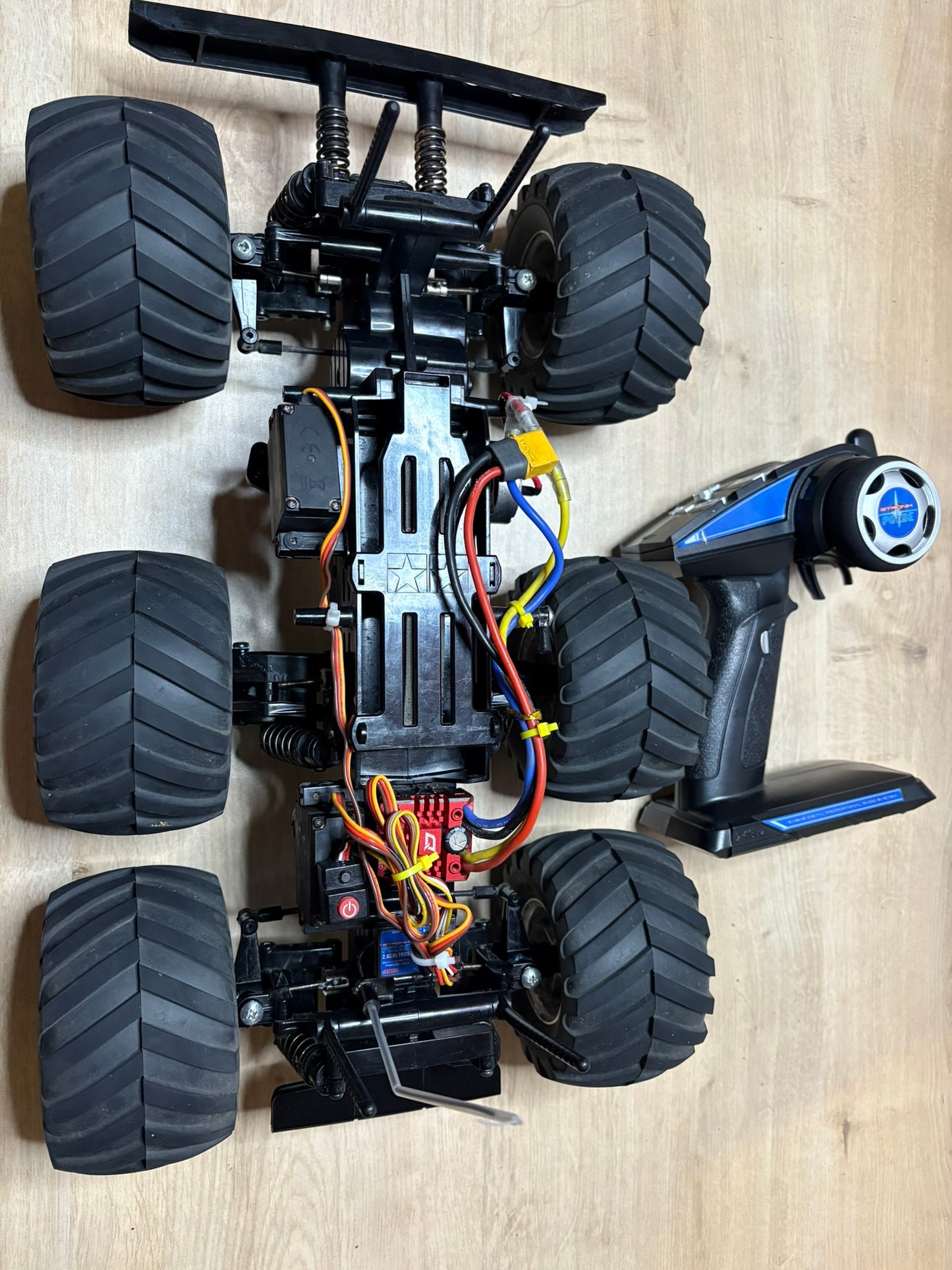 (Used Demo) TAMIYA 58646 - RC Truck 1/18 KONGHEAD 6X6 - (G6-01) With Radio, Hobbywing 1080 ESC, Core 21Motor and 2x Digi High Torque Steering Servos (4 wheel steer capable)