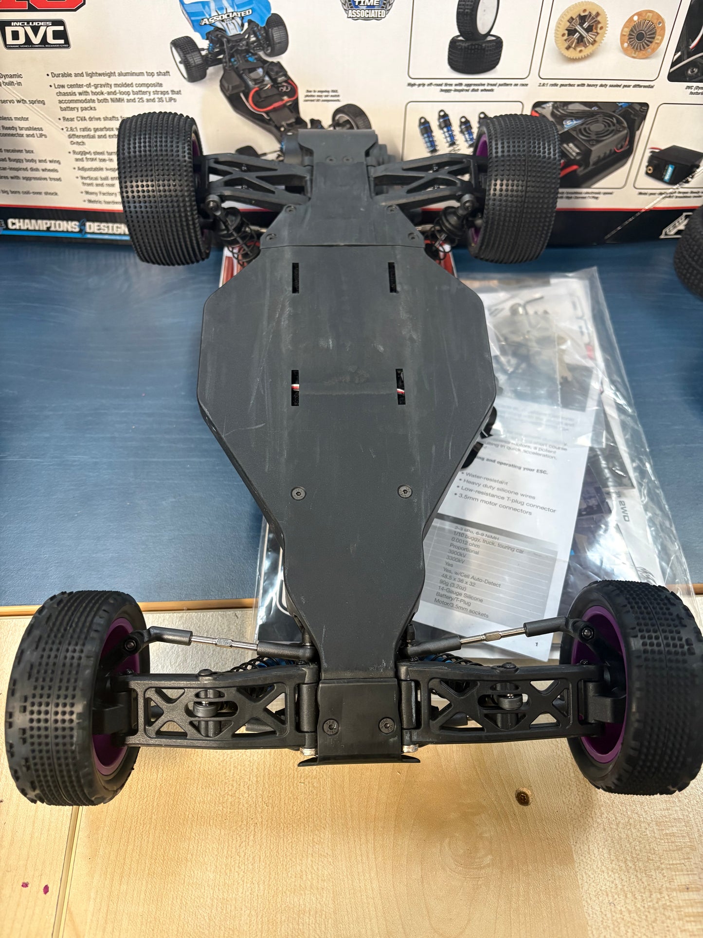 (Ex-DEMO) TEAM ASSOCIATED - RB10 Almost (Brushless) RTR RED 1/10 BUGGY (No battery or Charger) AS90032 (Extra New Carpet Tyres, inserts and Purple Wheels Fitted)