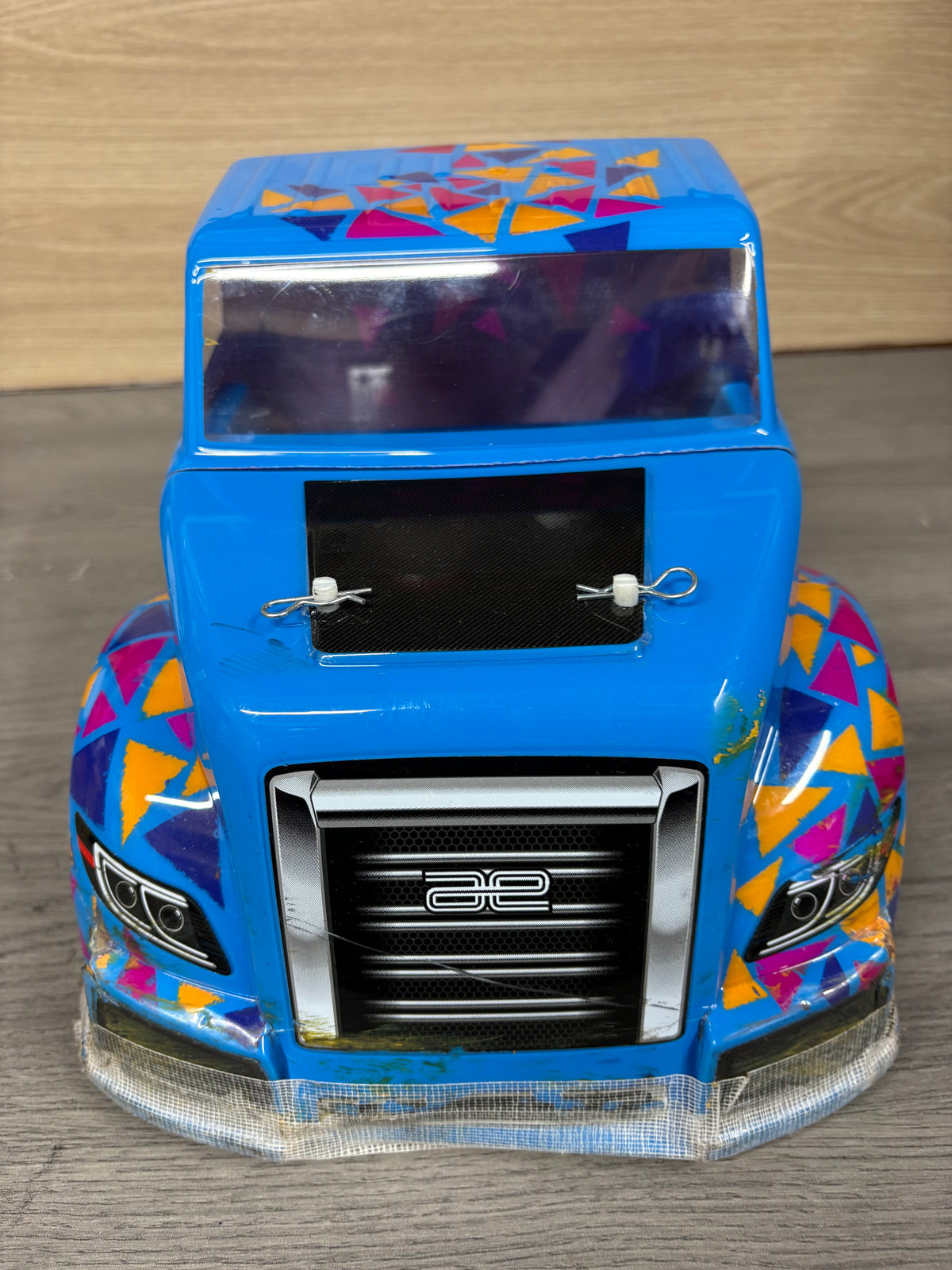 (Ex-Demo) Team Associated RC10 6x6 Semi Truck - Brushless, Lipo & Radio (Needs Charger)