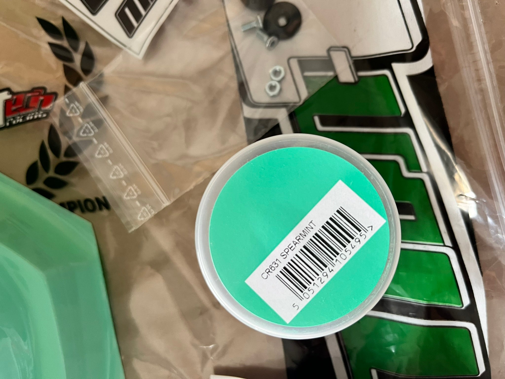 MONTECH EVO2 (PRE PAINTED SPEARMINT) - RC CAR BODY SHELL 1/10 TC STD ETS 190MM - MT022006