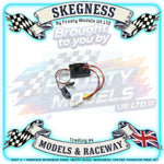 Kyosho - Moto Hanging On Racer S.R.T. Suzuki RGV 1992 1:8 Kit - K.34935T1B 1:8 MOTO HANGING ON RACER Series