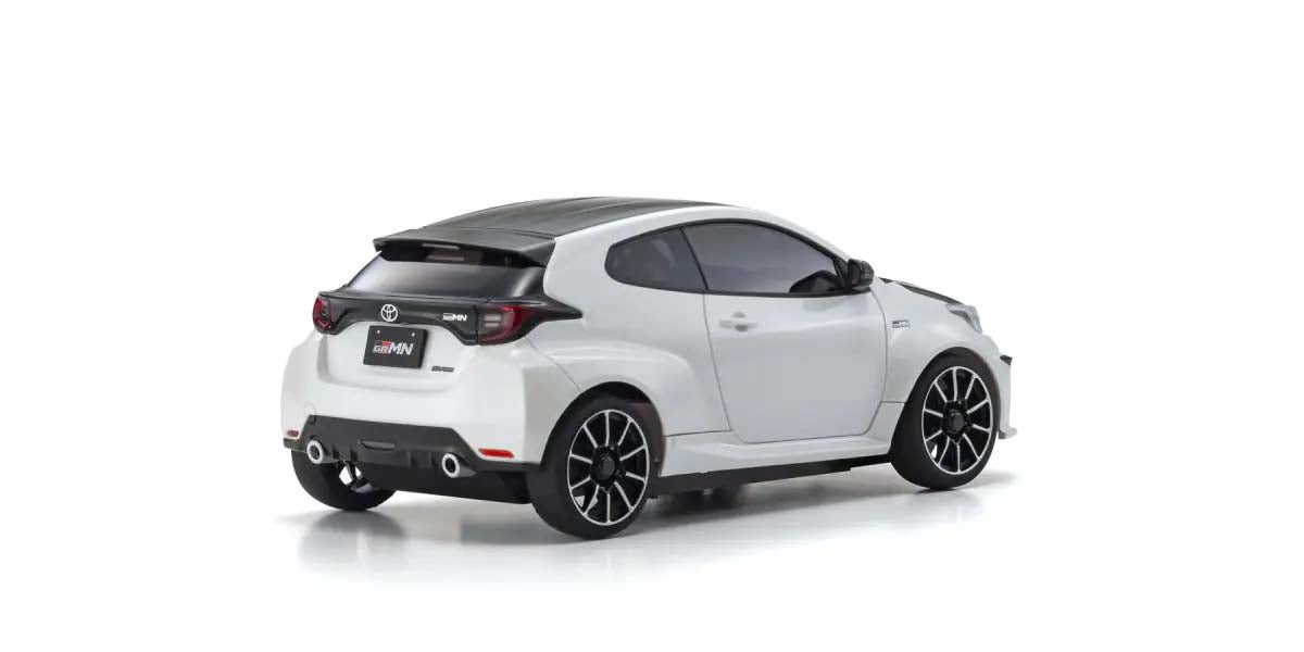 Kyosho - Mini-Z AWD Toyota GRMN Yaris Rally Package White Pearl (MA020-KT531P) - K.32648PW AWD SPORTS Series