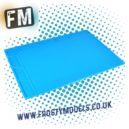 FASTRAX - SMALL RC CAR/BUGGY 1/12 RUBBER PIT MAT (with screw trays) - BLUE 36CM X 24CM - FAST413S-BL