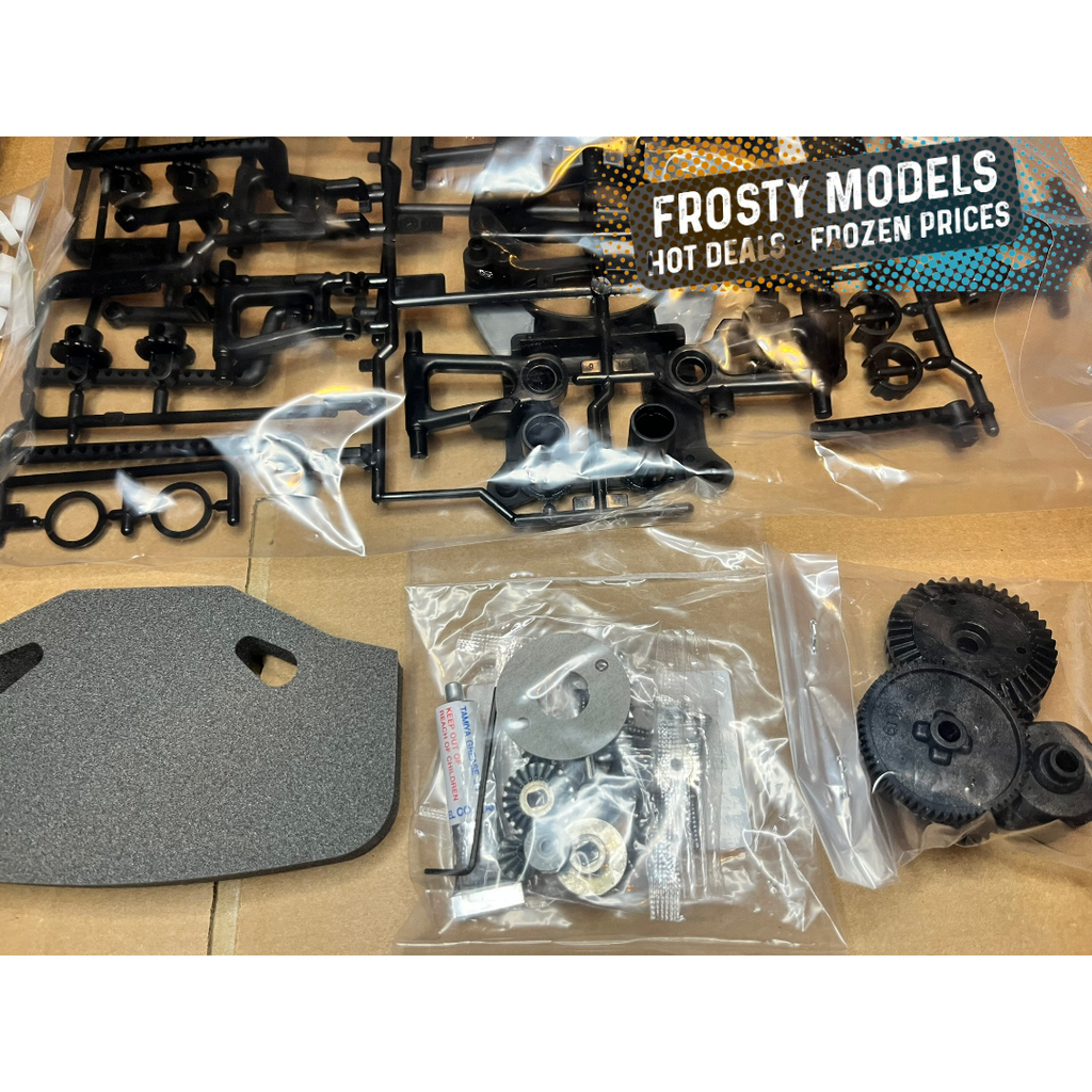 TAMIYA - TT01E ROLLING COMPLETE CHASSIS Car / Euro Truck KIT  - NO ELECTRICS, No Body, No Wheels or Tyres - As in photo)