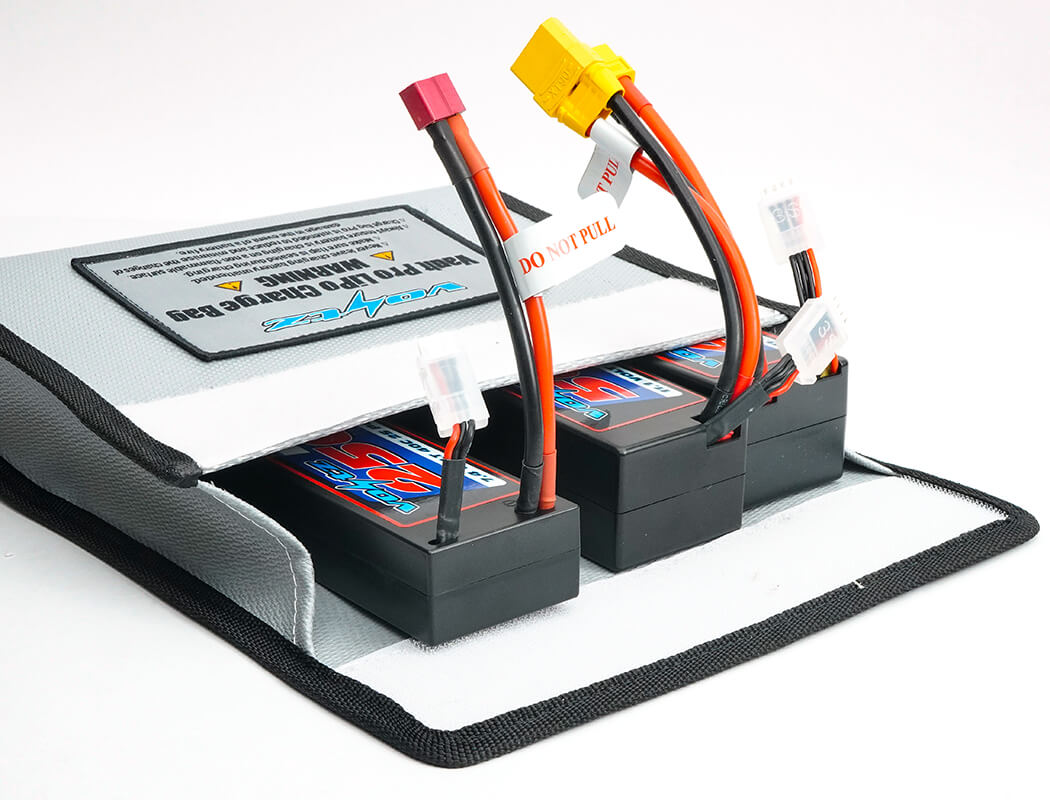 VOLTZ - VAULT PRO LIPO CHARGE BAG - 16.5CM X 21.5CM X 4.5CM - VZ1007