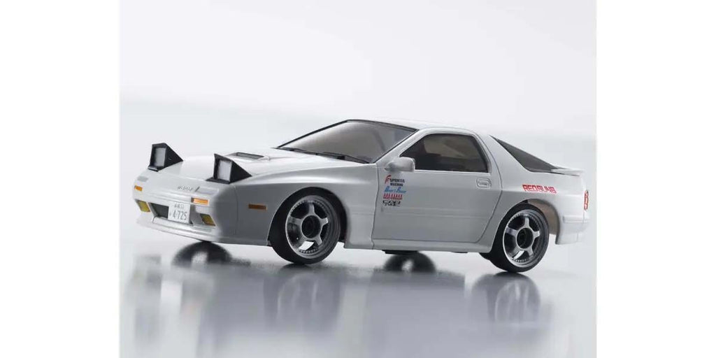 Kyosho - My First Mini-Z 1:28 Initial-D Mazda Savanna RX-7 FC3S WH (1:24th Class) - K.66602A (Micro RC CAR)