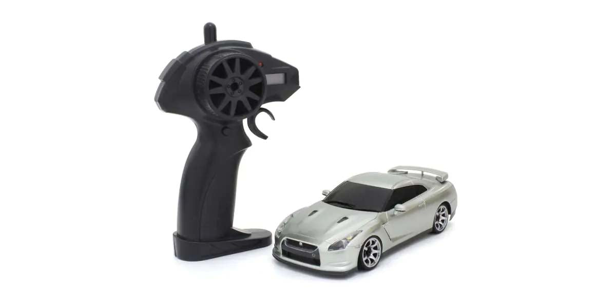 Kyosho - My First Mini-Z 1:28 Nissan GT-R R35 Silver (1:24th Class) - K.66608A (Micro RC CAR)