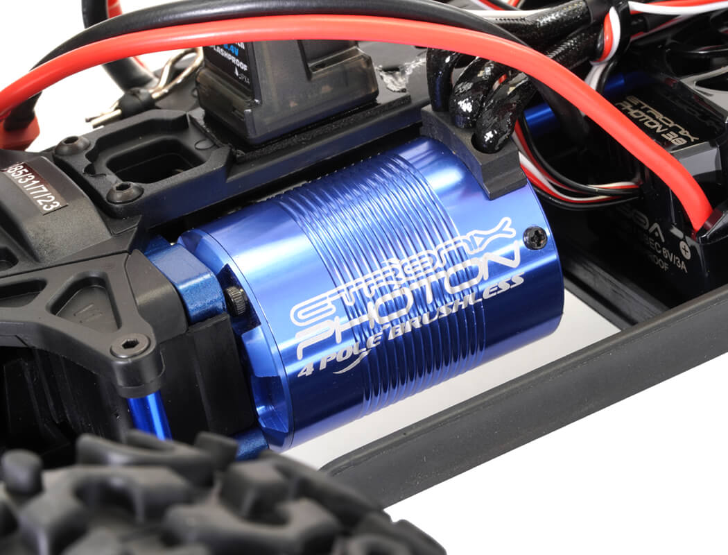 FTX - CARNAGE 2.0 1/10 2S BRUSHLESS  TRUCK 4WD RTR - INC's LIPO, CHARGER & RADIO