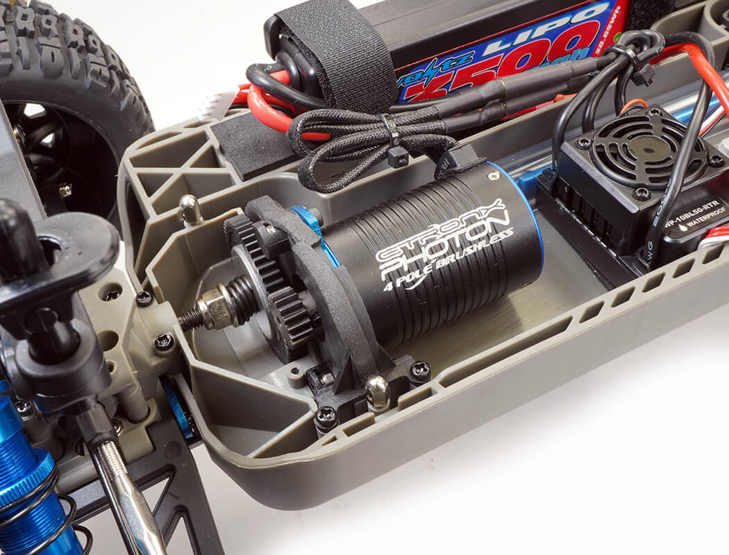 FTX - APACHE 1/10 BRUSHLESS TROPHY (SHORT COURSE) RC 4WD TRUCK RTR W/LIPO & BALANCE CHARGER - BLUE - FTX5498B