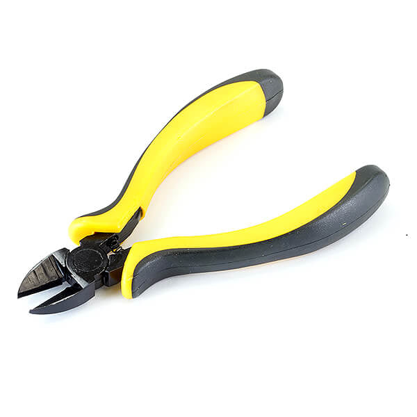 FASTRAX R/C PRODUCTS - FASTRAX SIDE CUTTING SNIP
PLIERS - FAST643S
