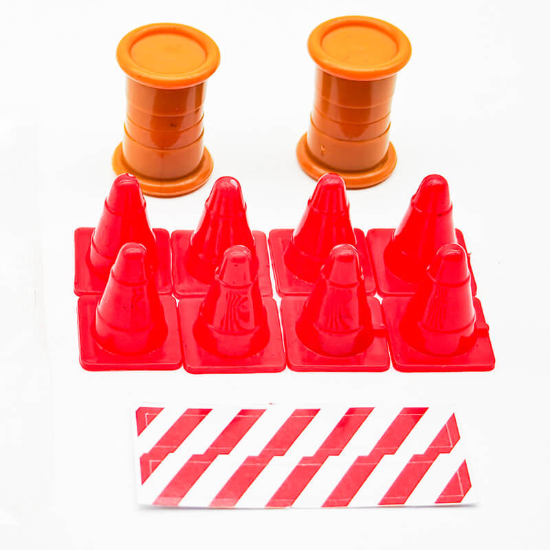 E-ZEE RC - 1/16 TRICYCLE
ROADBLOCK ACCESSORY KIT - EZ-S810-13