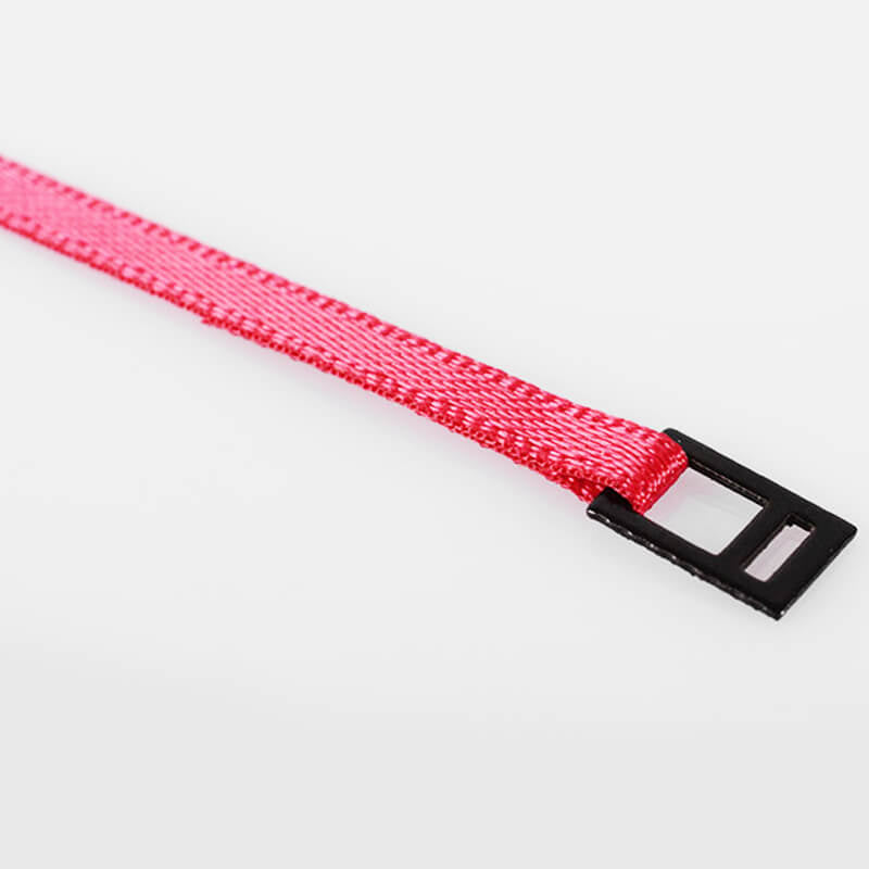 RC4WD - RED TIE DOWN STRAP
W/METAL LATCH - Z-S0929