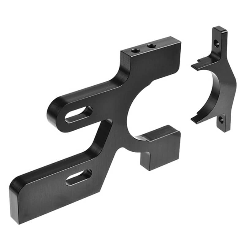 CORALLY - MOTOR BULKHEAD REAR
RIGHT 7075 ALUM BLACK - C-00130-206