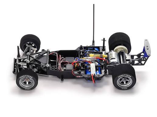 Tamiya - Nissan R91CP GROUP C 1/10 RC CAR KIT - 47531