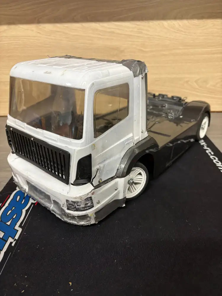 Used Tamiya TT01E - Rolling Chassis with Bearings Alloy Prop TRF Shocks 540 Motor - (Needs ESC Radio Battery & Charger)