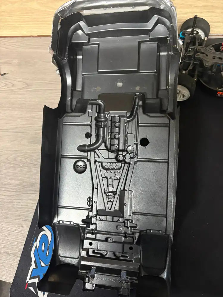 Used Tamiya TT01E - Rolling Chassis with Bearings Alloy Prop TRF Shocks 540 Motor - (Needs ESC Radio Battery & Charger)